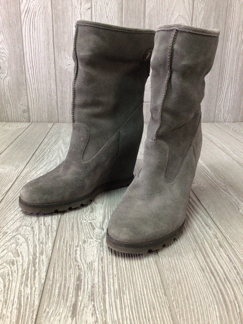 Ugg Boots Shearling Wedge Size 8